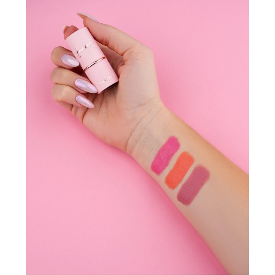 EMMANOUELA > HELLO DOLLY