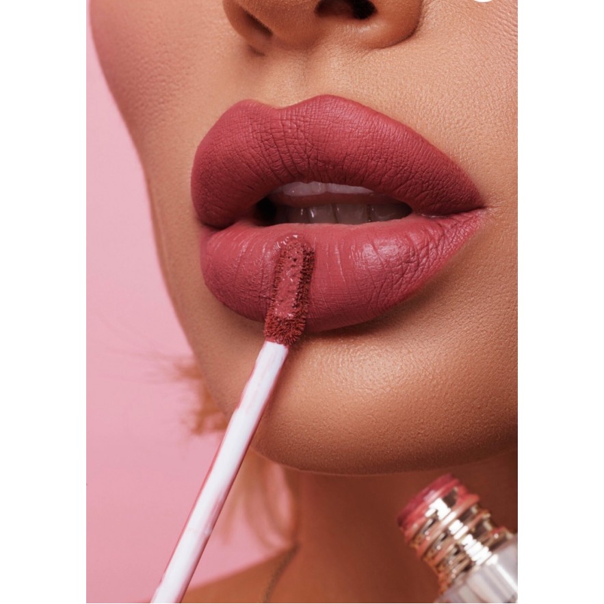 EMMANOUELA > HOLLYWOOD 